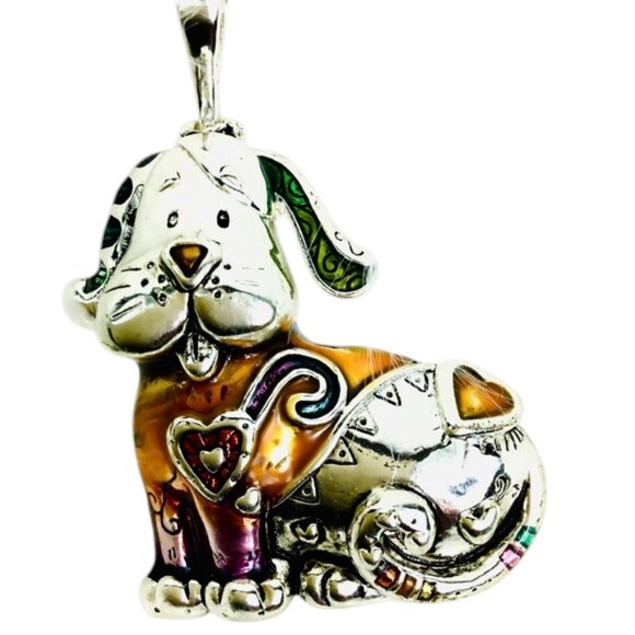 Dog pendant * BEAUTIFUL SILVER TONE DOG - Picture 1 of 7